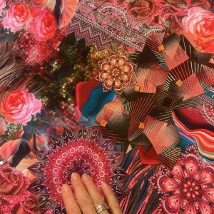 Förhandsbokad Sagaklänning rödrosa IR